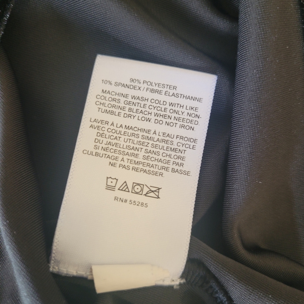 Express Black Velvet Fitted Top - Picture 4 of 7